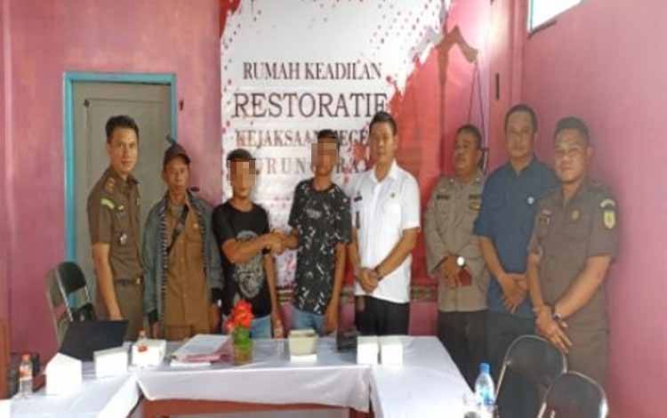 Perkara Tersangka Penganiayaan Ini Dihentikan Melalui Restorative Justice