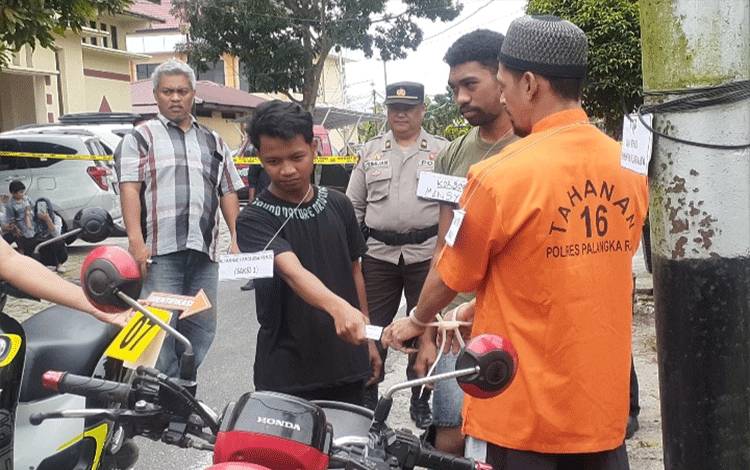 11 Adegan Warnai Rekonstruksi Pembunuhan di Seth Adji