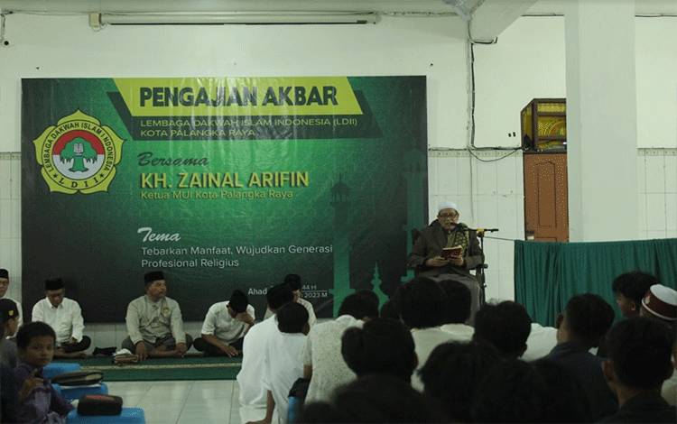 Ketua MUI Palangka Raya Isi Pengajian Akbar LDII Kota Palangka Raya