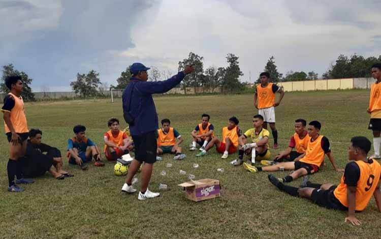 Bonus Rp 50 Juta Disiapkan untuk?Tim Sepak Bola Kobar Jika Raih Emas di?Porprov