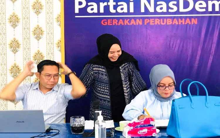 Punya Jaringan Luas, Caleg NasDem Dapat Bantuan Logistik