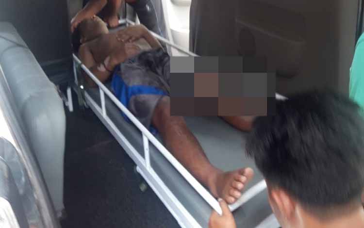 Perbaiki Atap Bocor, Tukang Bangunan Nyaris Tewas Tersetrum