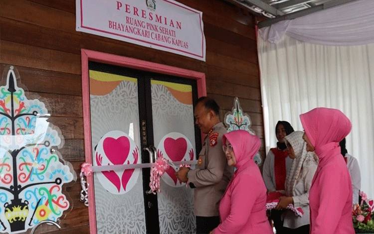 Kapolres Resmikan Ruang Pink Sehati Bhayangkari Cabang Kapuas