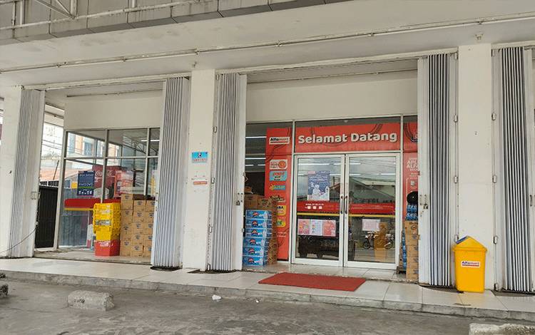 Toko Ritel Diminta Berdayakan Tenaga Kerja Lokal