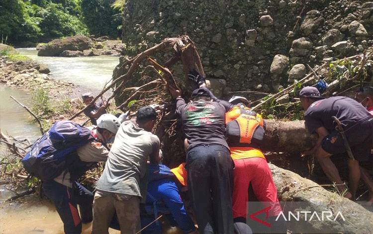 Tim SAR Gabungan Temukan Jasad Perempuan Hilang Terbawa Arus Sungai