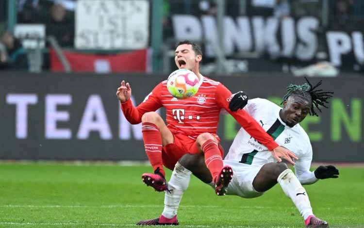Bayern Tergelincir saat Takluk 2-3 di Markas Moenchengladbach