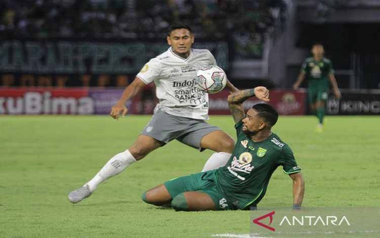 Bali United Akhiri Tren Negatif Usai Hancurkan Persebaya Surabaya 4-0