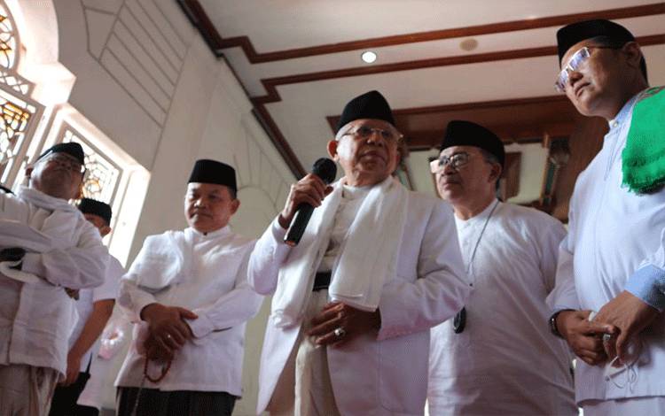 Wapres: Tawakal Kepada Allah Bukan Rerarti Diam atau Pasif