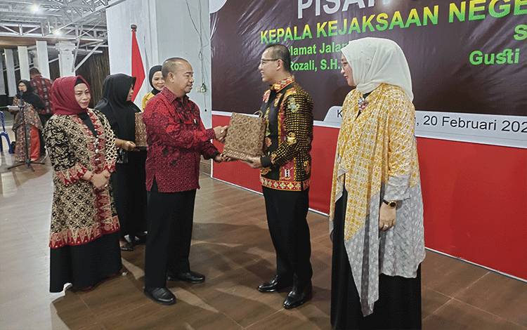 Pisah Sambut Kepala Kejaksaan Negeri Seruyan, Bupati Seruyan Sampaikan Ini