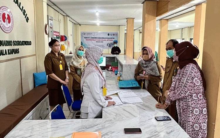 KARS Melakukan Penilaian Akreditasi di RSUD Kapuas