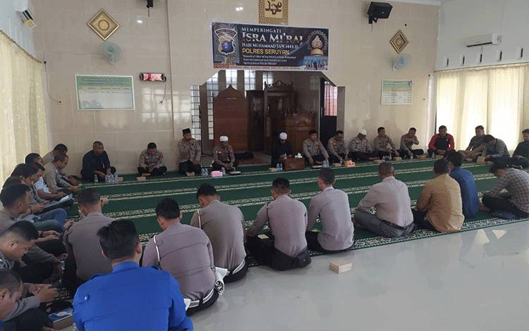 Polres Seruyan Gelar Peringatan Isra Mikraj