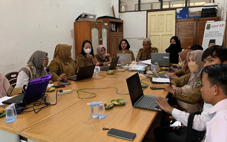 Bagian Organisasi Setda Kapuas Rapat Penginputan Anjab ABK pada Aplikasi Kemendagri