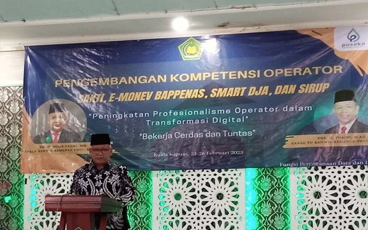 Operator di Kemenag se-Kalteng Ikuti Pengembangan Kompetensi Operator di Kapuas