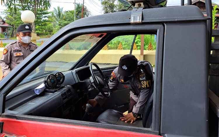Personel Polsek Kapuas Hilir Cek Sarpras Pastikan Aman