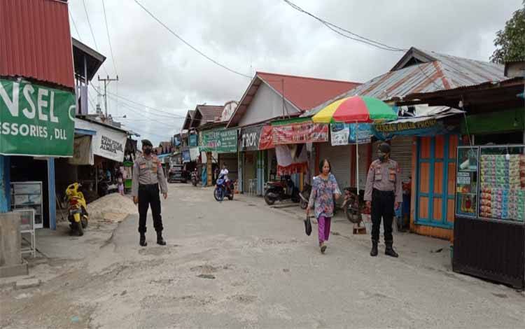 Polsek Kapuas Tengah Rutin Laksanakan Patroli Beri Rasa Aman Warga