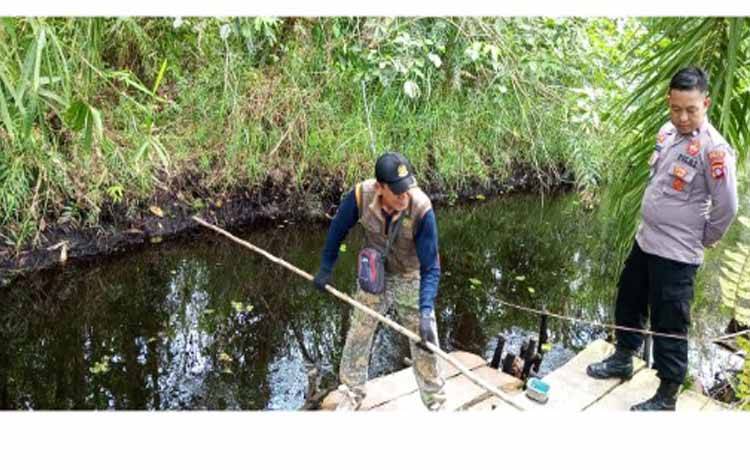 BKSDA Kotim Pasang Jerat dan Pancing Buaya di Sungai Sapihan Kecil