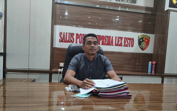 Gegara Judi Online, Karyawan Agen Rokok Tidur di Balik Jeruji Besi