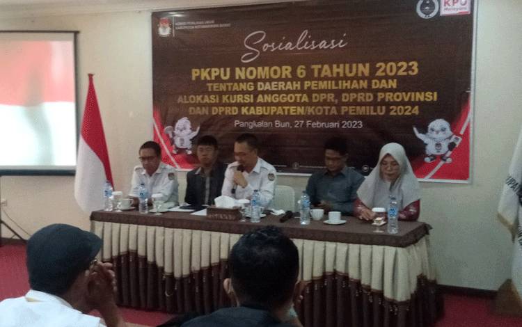 KPU Kobar Sosialisasi Dapil dan Alokasi Kursi ke Parpol Peserta Pemilu 2024