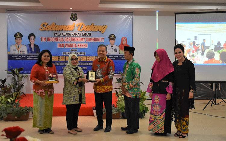 Bupati Kapuas Apresiasi Kunjungan Tim IGC