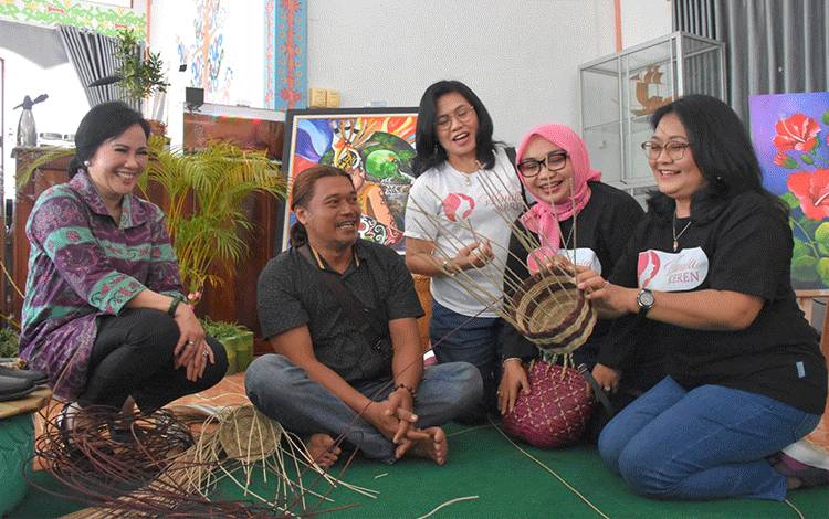 Ketua TP PKK Kapuas: UMKM Kuat Beri Kesejahteraan Masyarakat