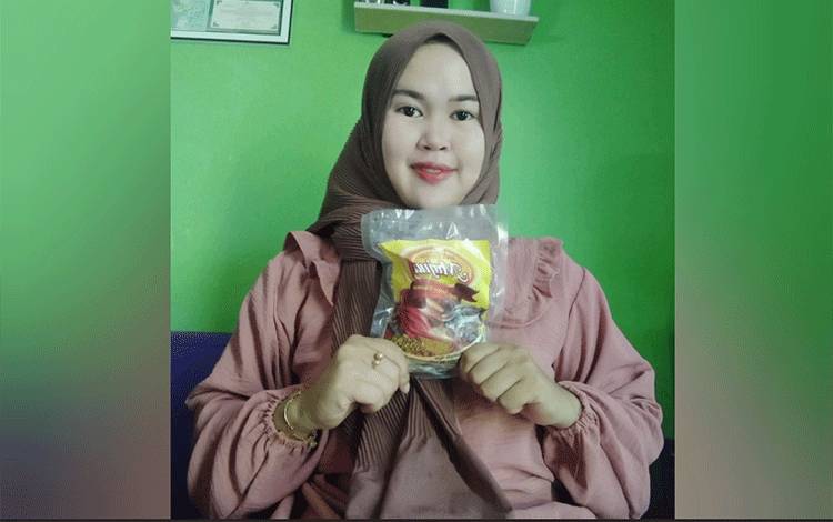 Bermodalkan Resep Turun Temurun Keluarga, Nor Hatimah Terjun Bisnis Ikan Basamu