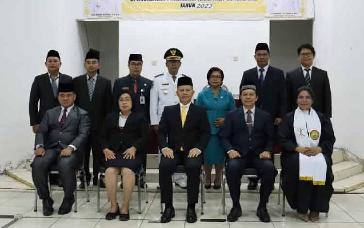 Bupati Gunung Mas Lantik Pejabat Administrator dan Pejabat Pengawas