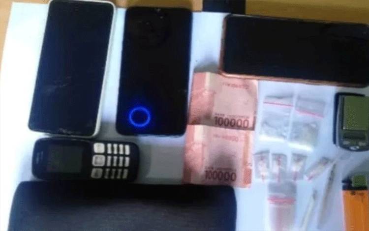 Pesta Sabu, Tiga Anggota PPS Ditangkap