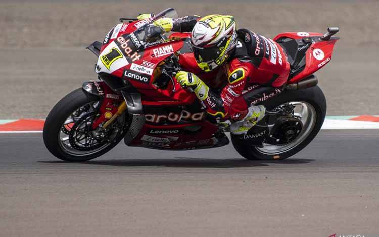 Bautista Tetap yang Tercepat Meski Jatuh-Bangun di Sesi Warm-up