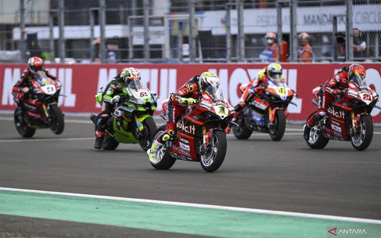 Bautista Pastikan Kemenangan Beruntun di WSBK 2023 Mandalika