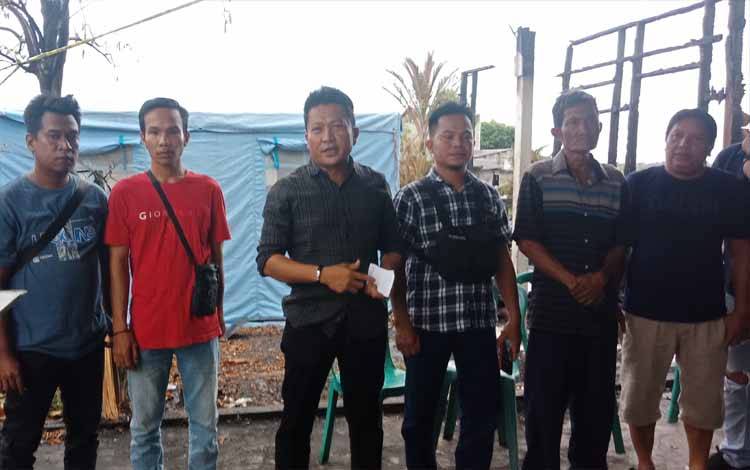 Kuntau Bangkuy Salamat Ulurkan Bantuan untuk Korban Kebakaran Baamang Hulu