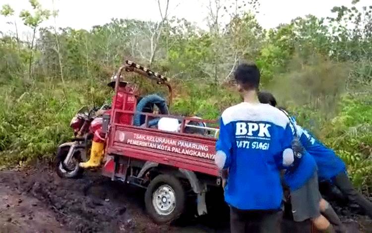 Melihat Perjuangan Relawan Pandulima Menolong Masyarakat