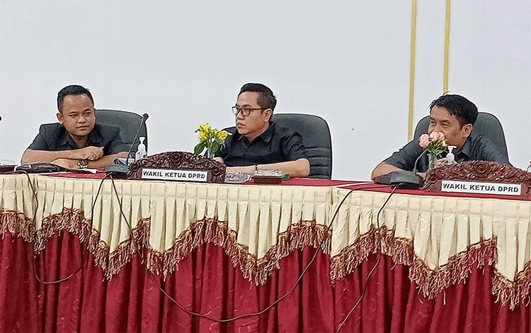 DPRD Barito Timur Jelaskan Hasil Pengajuan Keberatan Atas Tapal Batas Desa Dambung