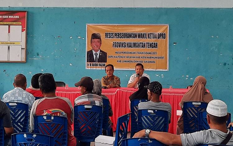 Reses Perseorangan di Kobar, Abdul Razak Atensi Masalah Pendidikan dan Kesehatan