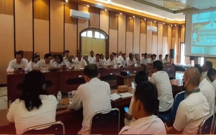 Wabup Murung Raya Buka Rapat Forum Perangkat Daerah