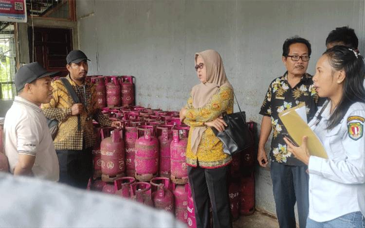 Elpiji Subsidi di Kasongan Dijual Lebihi HET