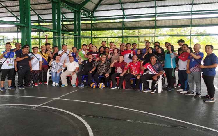 Dispora Kalteng Tancap Kejuaraan Voli Tingkat Nasional