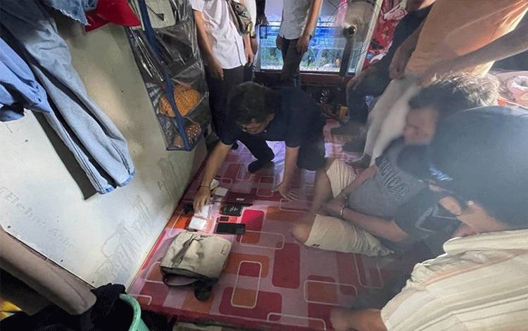 Polisi Tangkap Sopir Travel di Sampit Karena Jadi Bandar Sabu 202 Gram?
