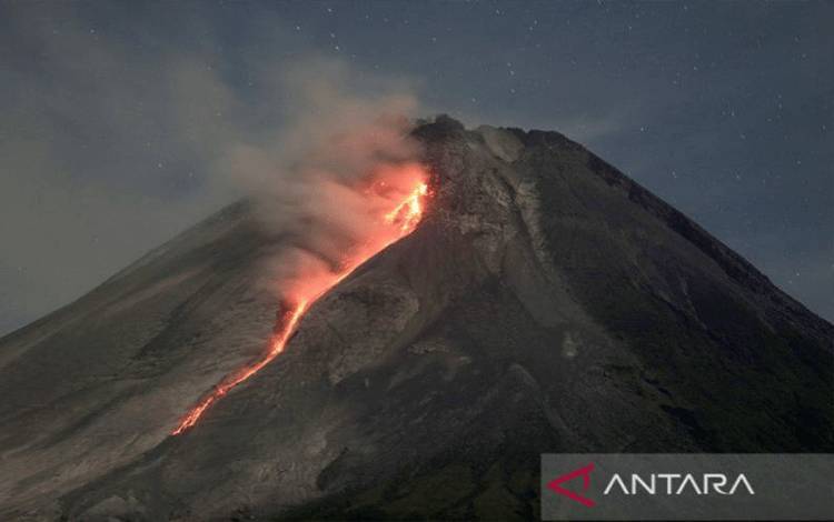 BPPTKG: Api Diam Terpantau di Area Kubah Lava Merapi