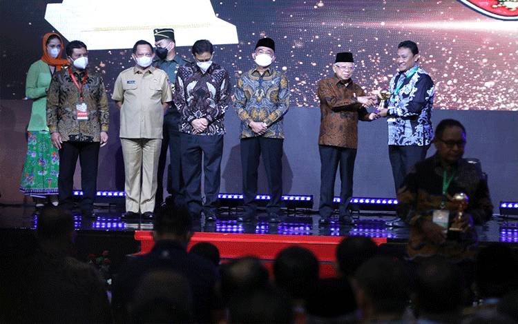 Kalteng Capai UHC, Pemko Palangka Raya dan Pemkab Katingan Dapat Ucapan Terima Kasih