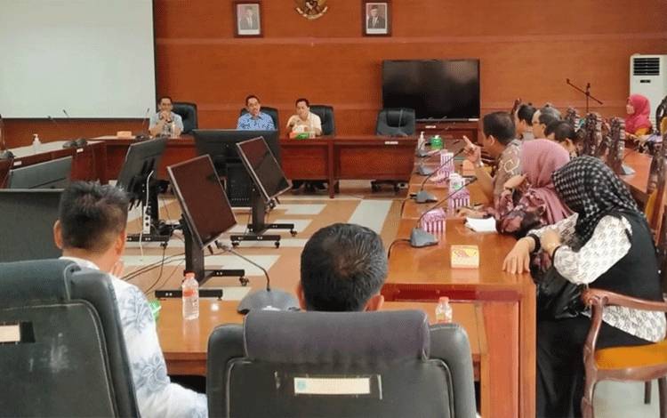 DPRD Kapuas Terima Kunjungan Kerja Anggota Dewan Barito Kuala