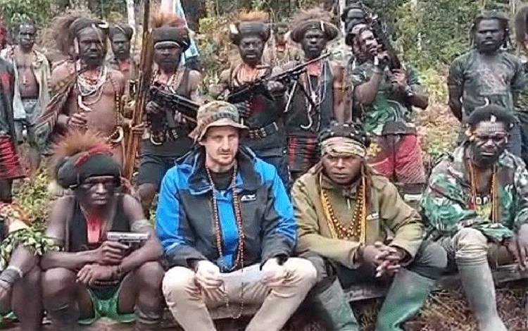 Operasi Penyelamatan Pilot Susi Air Terkendala Cuaca
