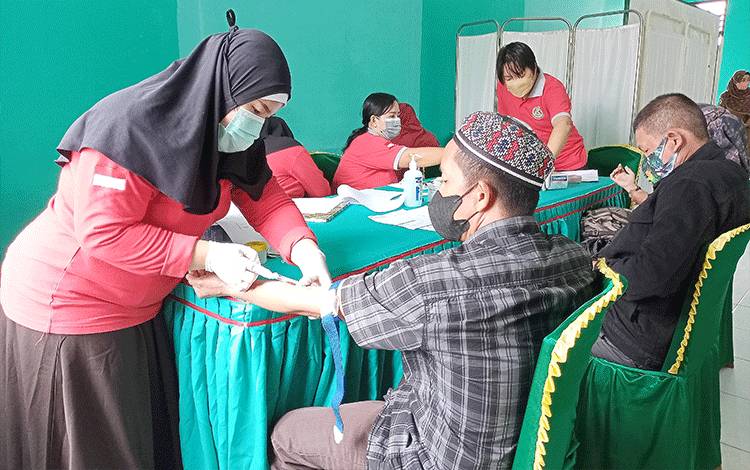 121 Calon Jemaah Haji Barito Timur Periksa Kesehatan Tahap Dua