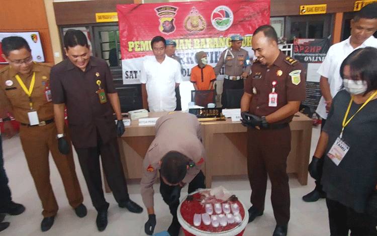 Polres Barito Selatan Musnahkan 51,23 Gram Sabu