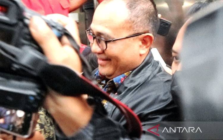 Rafael Alun Tegaskan Tak Akan Kabur ke Luar Negeri