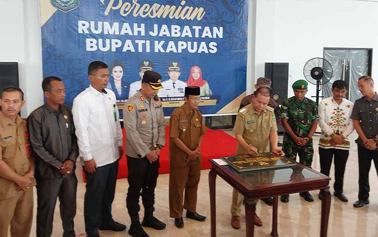 Bangunan Rujab Bupati Kapuas Juga Ada Aula untuk Fasilitas Umum