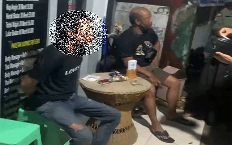 Seorang Pria di Sampit Nyaris Diamuk Massa Karena Curi Atap Seng?