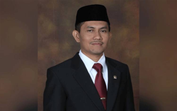 Mantan Ketua KY Jaja Ahmad Jayus Dibacok