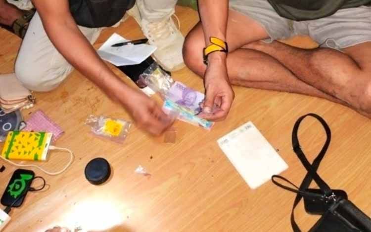 Seorang Pria di Kotim Ditangkap Setelah Edarkan Puluhan Paket Narkoba?