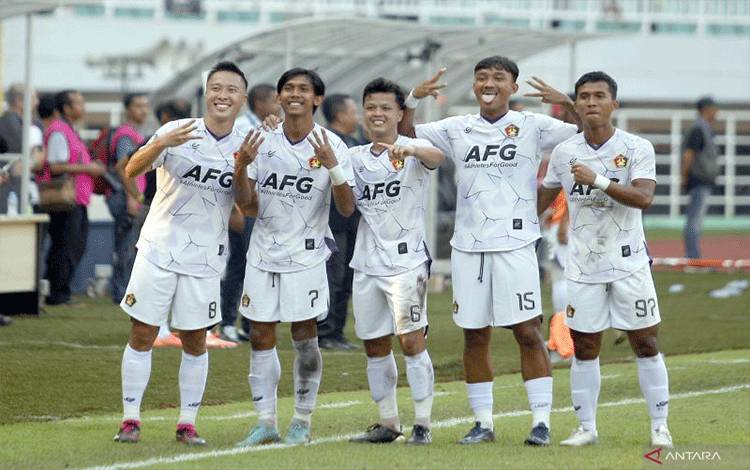 Persik Catat 8 Kemenangan Beruntun Usai Tekuk Dewa United 3-1