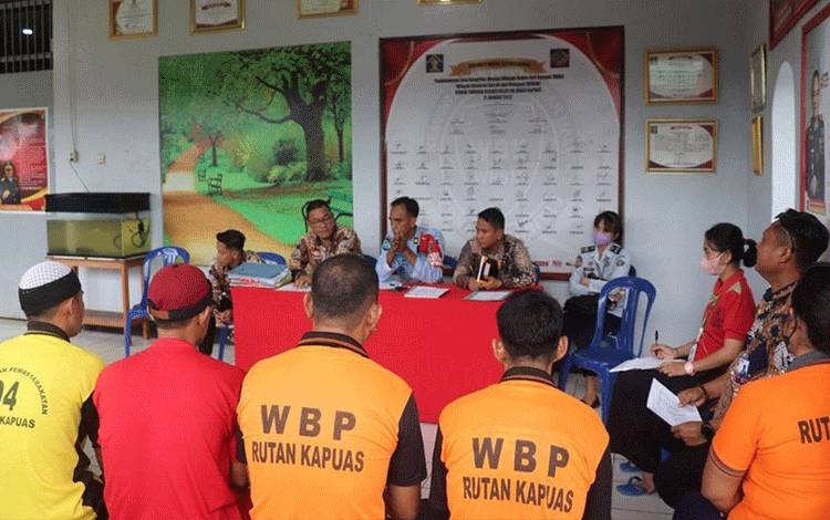 11 WBP Rutan Kapuas Ikuti Sidang TPP Pengusulan CB, PB dan Asimilasi Rumah